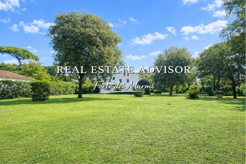 Detached Villa 350 m from the Sea – Poveromo — image 6