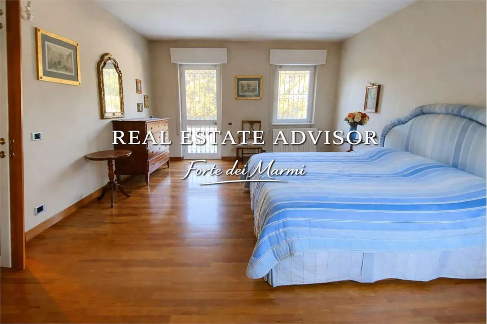 Detached Villa 350 m from the Sea – Poveromo — image 15