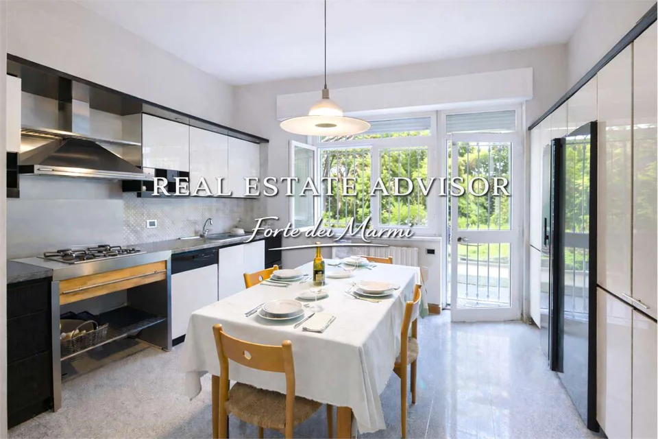 Detached Villa 350 m from the Sea – Poveromo — image 21