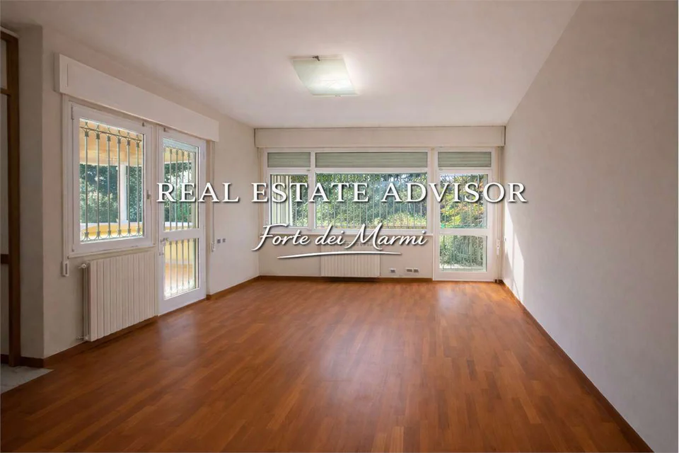 Detached Villa 350 m from the Sea – Poveromo — image 16