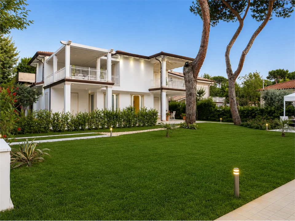 Villa Crystal — image 1