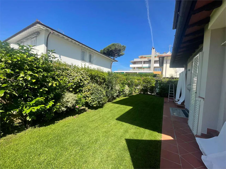 Villa Charlotte — image 2