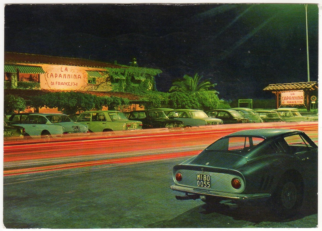 La Capannina di Franceschi at night in Forte dei Marmi in 1966 with a Ferrari 275 GTB