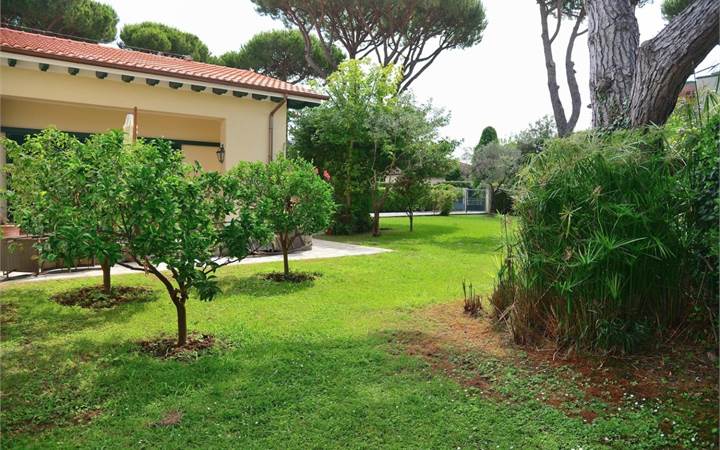 Вилла в аренду в Forte dei Marmi