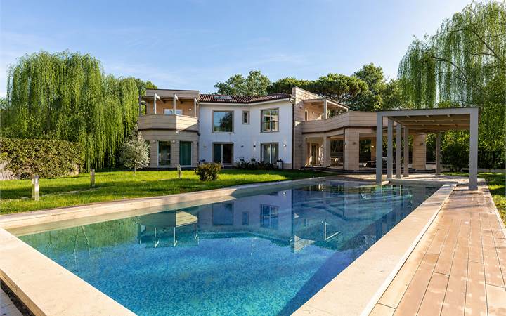 Villa in affitto a Forte dei Marmi