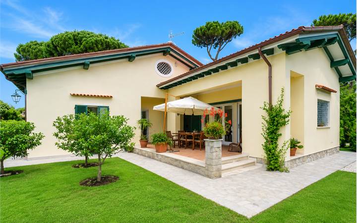 Villa in affitto a Forte dei Marmi